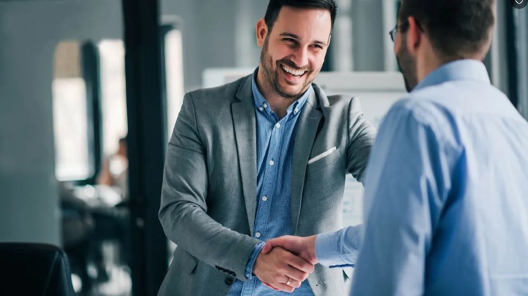 A trusted handshake — the Viva Care membership